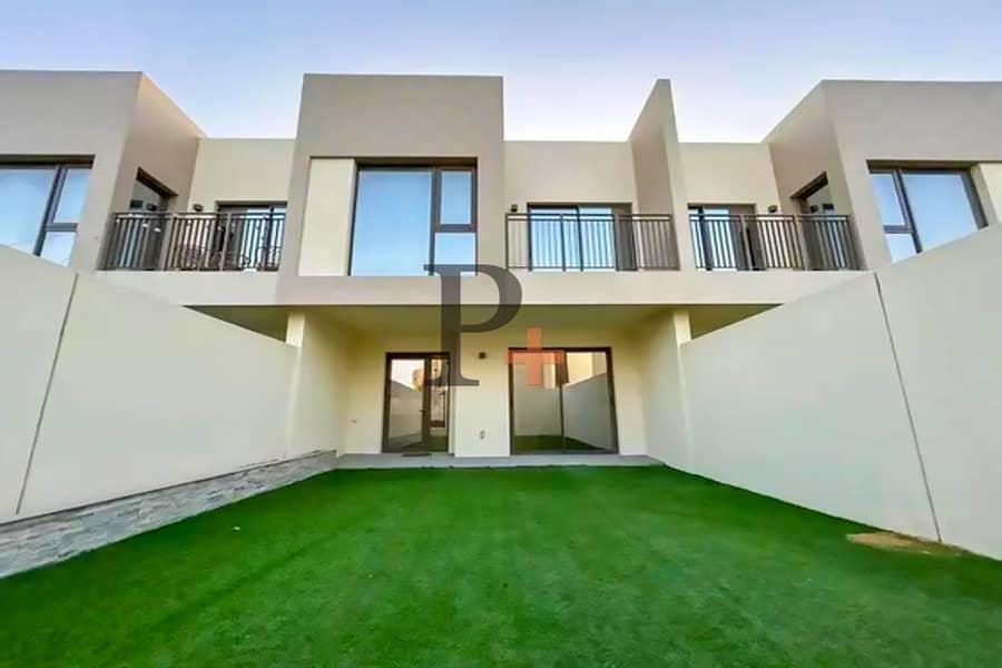 Next to Amenties | well maintained | Lush Garden Next to Amenties | well maintained | Lush Garden