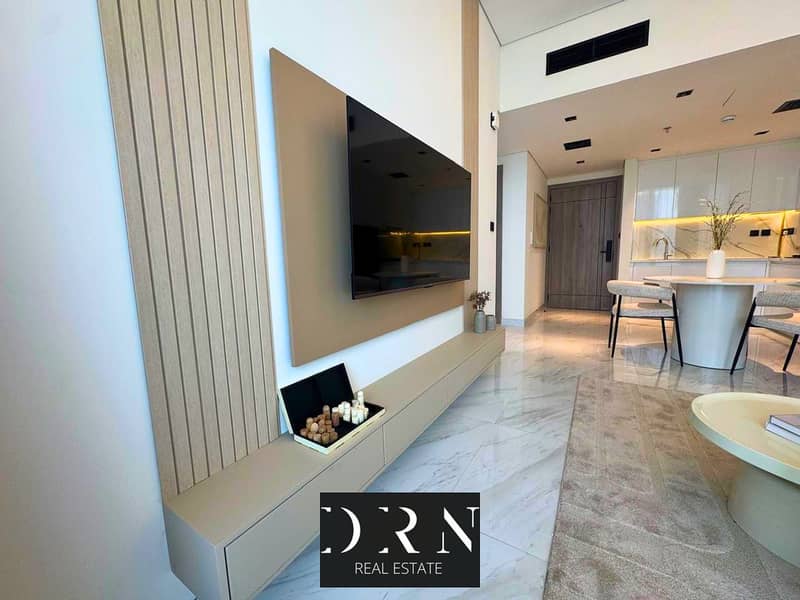 6 895b7aef-61f5-42c4-88f4-1db8e4873367. jpg
