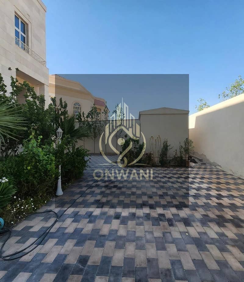 4 WhatsApp Image 2026-10-25 at 16.05. 04. jpeg