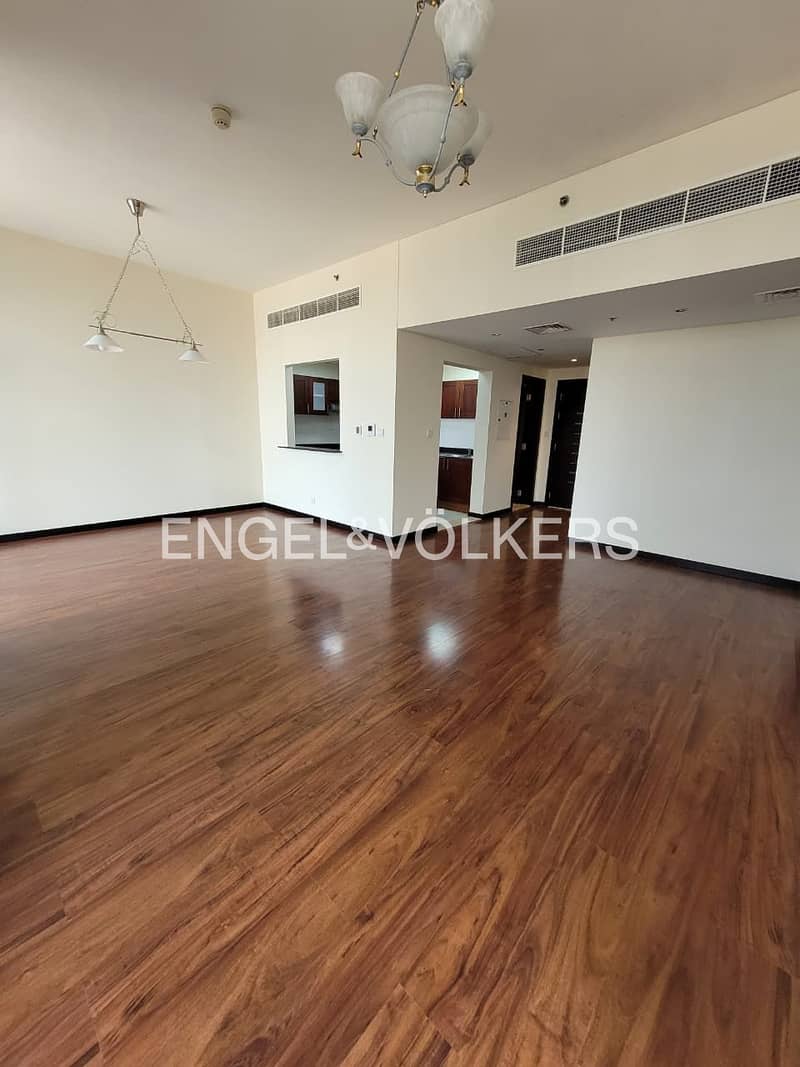 Wohnung in Jumeirah Lakes Towers (JLT),JLT Cluster S,Green Lakes 2, 1 schlafzimmer, 95000 AED - 17029171 Wohnung in Jumeirah Lakes Towers (JLT),JLT Cluster S,Green Lakes 2, 1 schlafzimmer, 95000 AED - 17029171