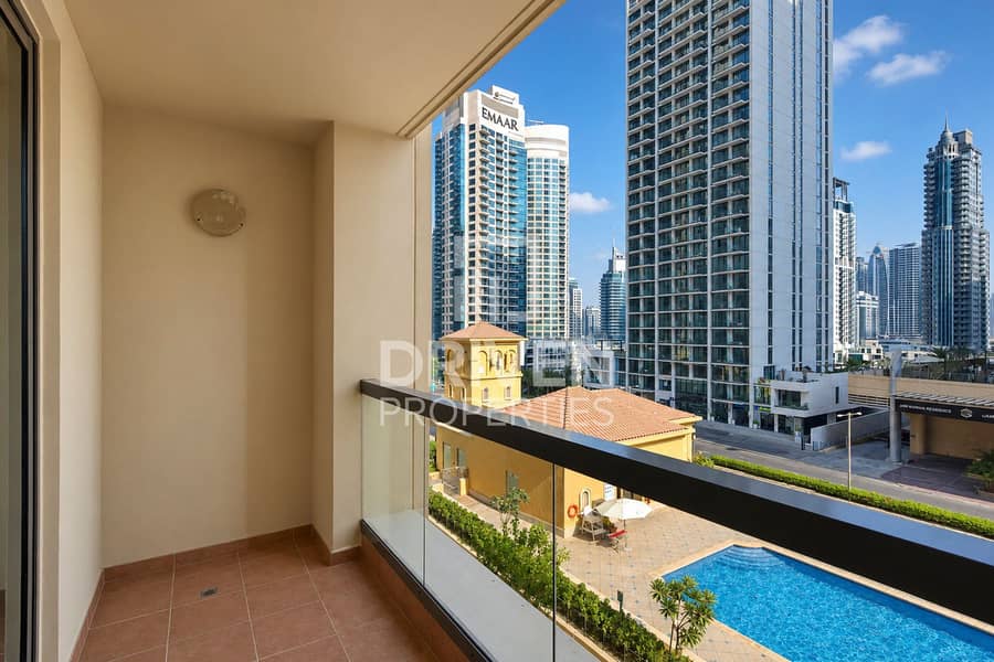 Pool and Partial Sea View | Spacious Layout Pool and Partial Sea View | Spacious Layout