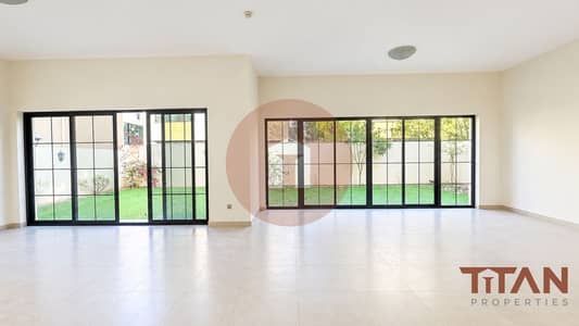 4 Bedroom Villa for Rent in Nad Al Sheba, Dubai - Exclusive 4BR Villa | Near Mall | Vacant on 5th of Jan