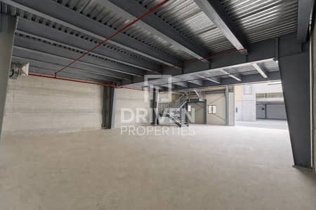 Warehouse zum Miete in Al Quoz, Dubai - Lagerhalle in Al Quoz，Al Quoz Industrial Area，Al Quoz Industrial Area 4, 289280 AED - 17029369