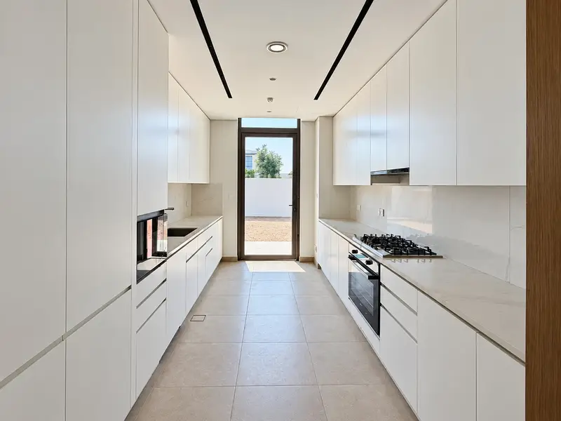 GENUINE LISTING | NO AGENTS | COMMUNITY EXPERT