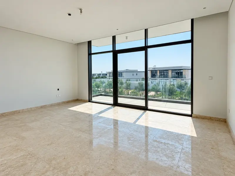GENUINE LISTING | NO AGENTS | COMMUNITY EXPERT