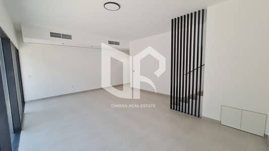 4 Camere Townhouse in vendita a Tilal City, Sharjah - 462f12d1-f4c4-4ae2-b9ed-313fc025a790. jpeg