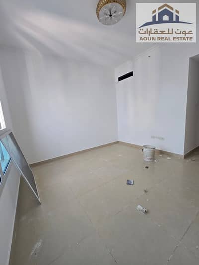 阿尔马贾兹， 夏尔迦 4 卧室单位待租 - WhatsApp Image 2026-10-29 at 5.06. 55 AM (2). jpeg