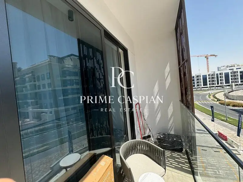 FULLY FURNISHED | COMMUNITY VIEW | PRIME AMENITIES