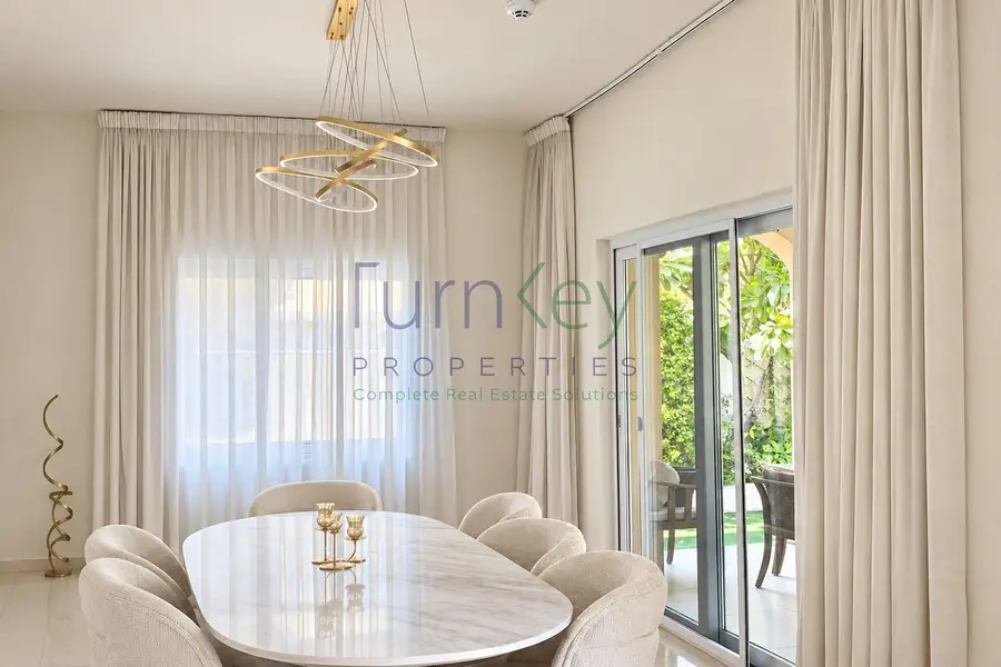 Independent Villa | Corner unit | Single Row