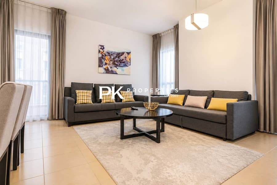 4 1BR Apartment with Pool & Gym in Dubai
