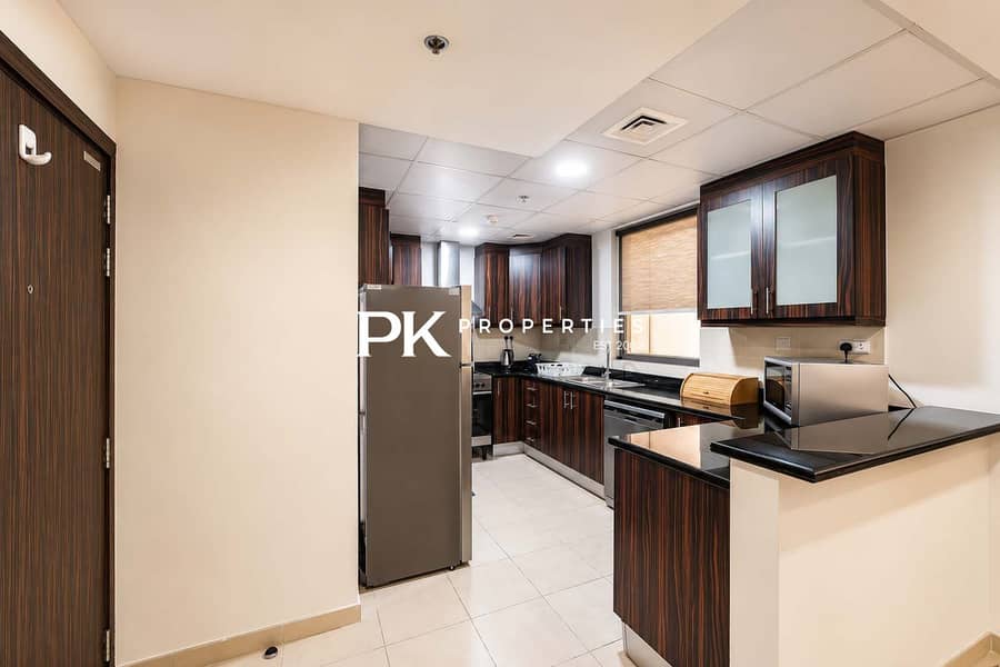 6 1BR Apartment with Pool & Gym in Dubai