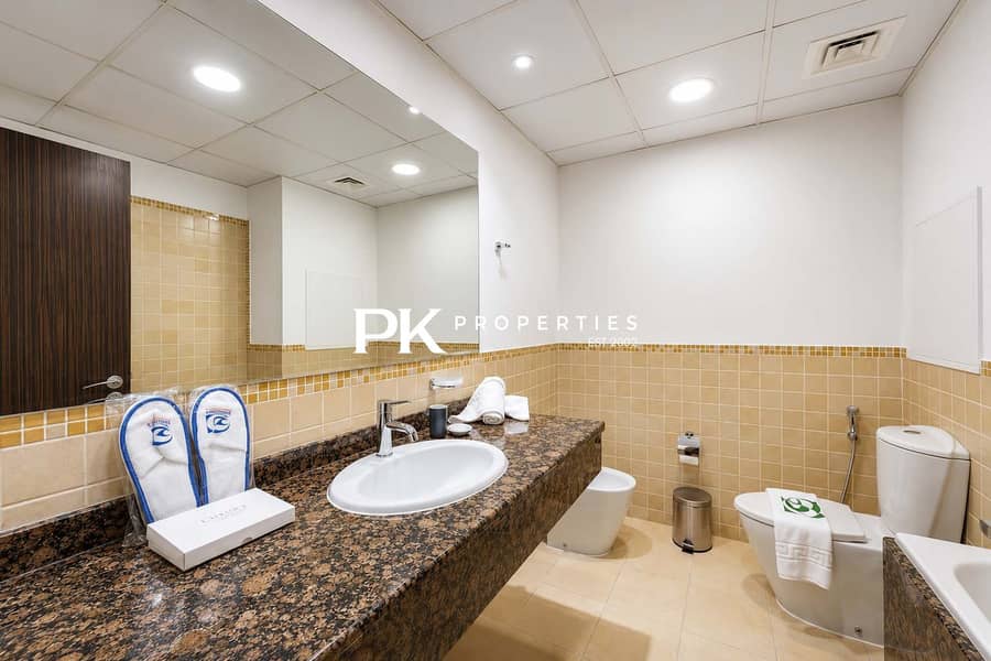 11 1BR Apartment with Pool & Gym in Dubai