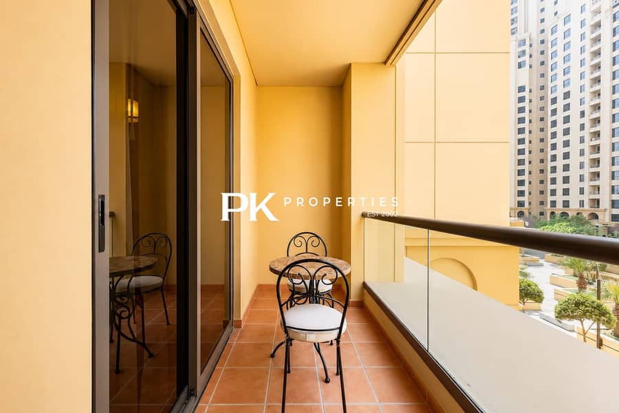 13 1BR Apartment with Pool & Gym in Dubai