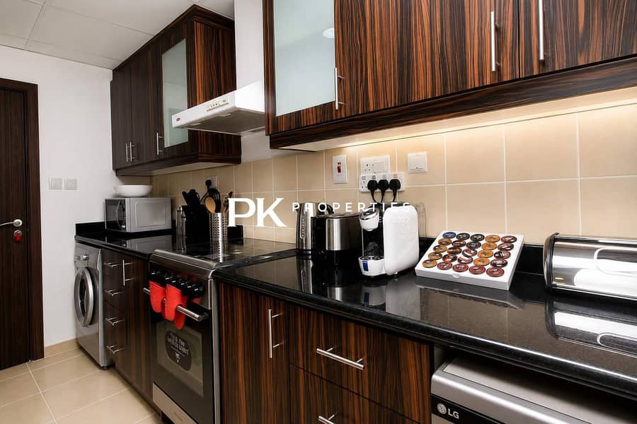 7 Dubai Marina 2BR Apartment with Beach Access