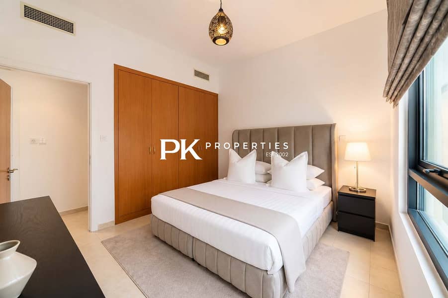 9 Spacious Apartment in Dubai with Patio