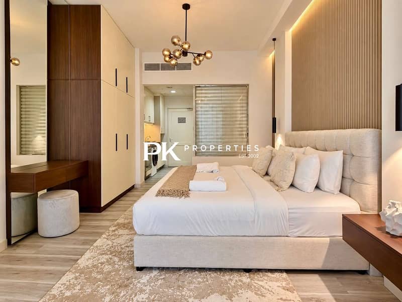 13 Newly Renovated Burj View Luxury Studio