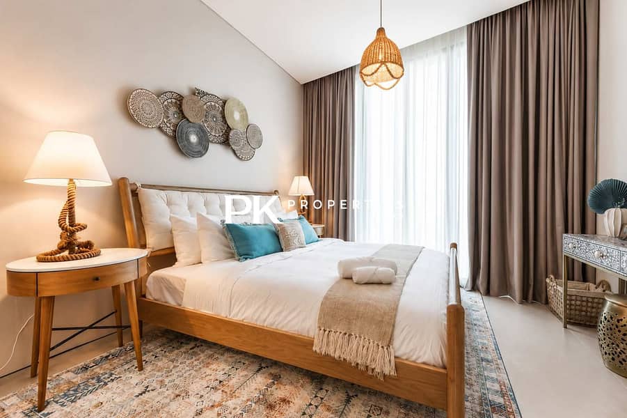 15 Address Dubai: 2BR Seaview Apartment on The Walk