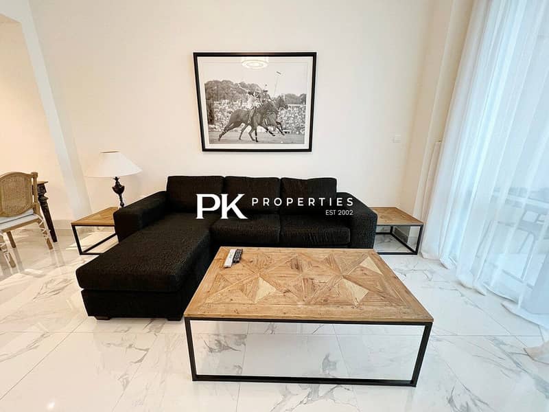 3 Dubai Noora Tower: Canal View Apt w/ Gym & Pool