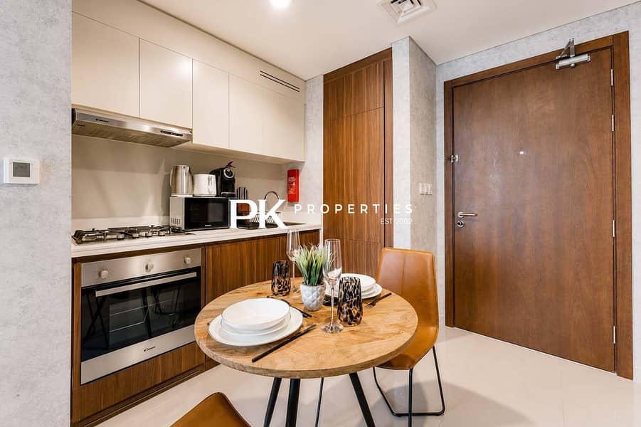 9 Reva Residences Burj Khalifa Views & Luxury Living