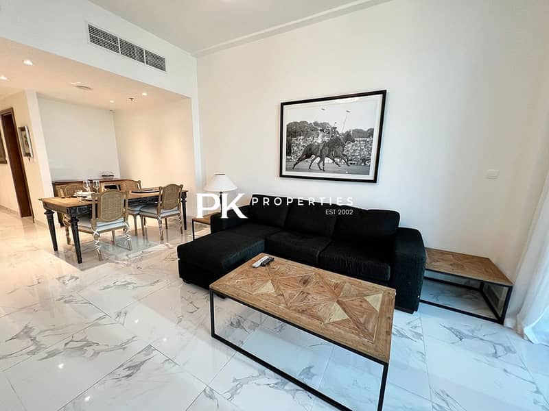 5 Dubai Noora Tower: Canal View Apt w/ Gym & Pool
