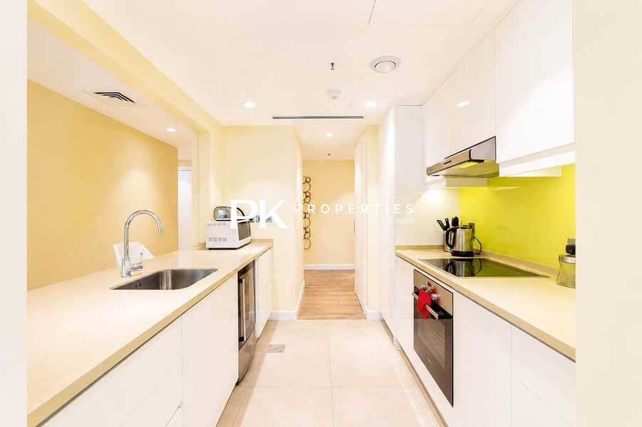 10 Dubai Marina 1BR Apartment with Gym & Pool