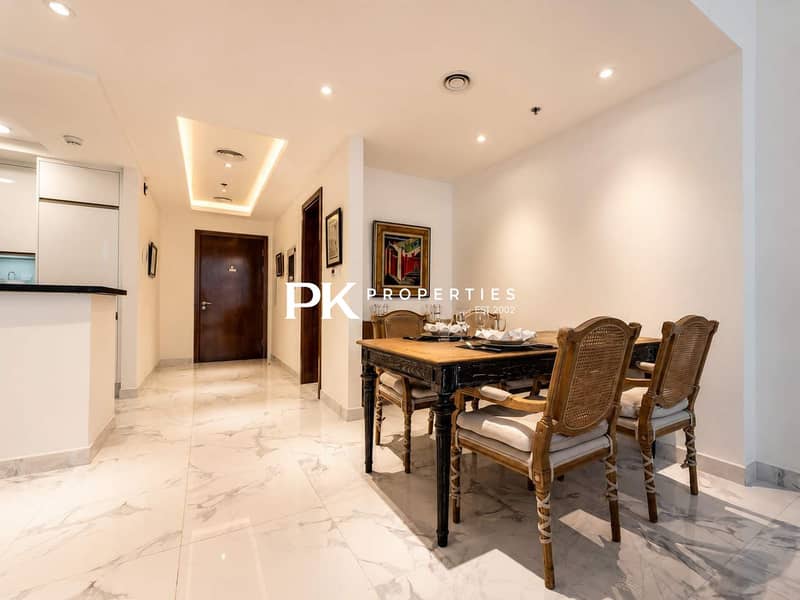 4 Luxury 1BR Apt in Dubai with Pool & Gym