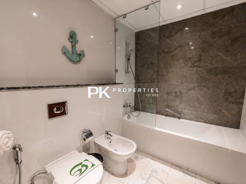 12 Luxury 1BR Apt in Dubai with Pool & Gym