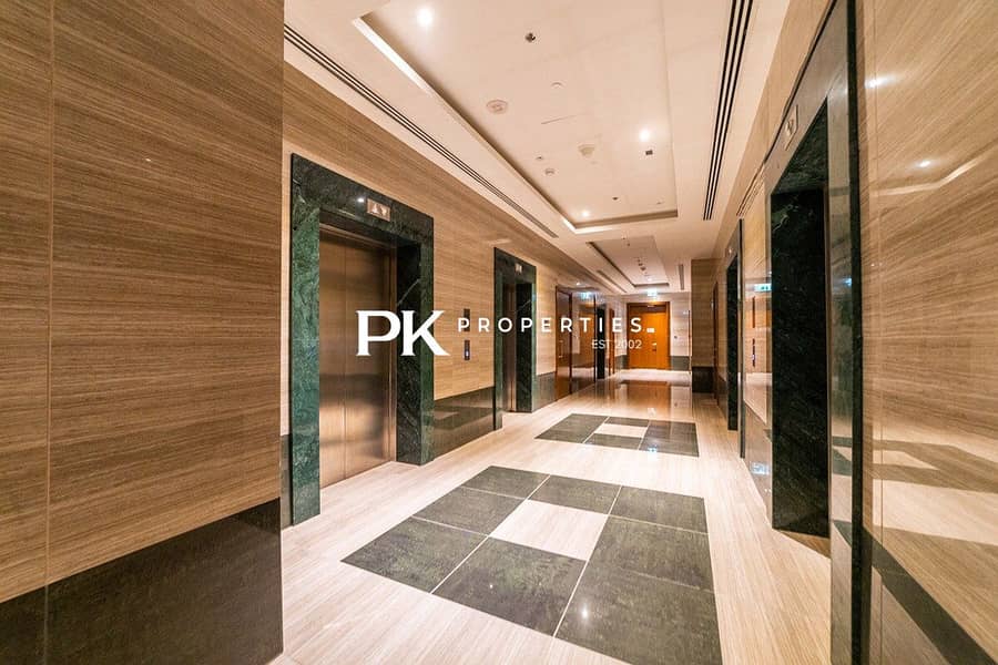 22 Luxury 1BR Apt in Dubai with Pool & Gym