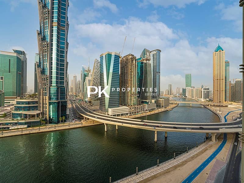 23 Noora Tower 1 BR: Canal Views & Pool Access