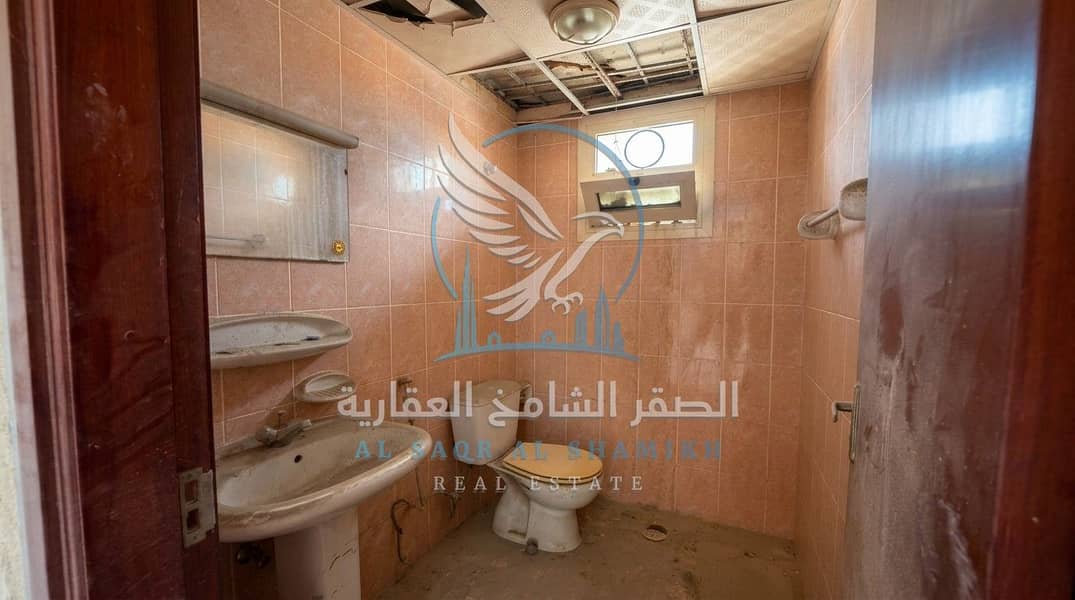 7 مستودع للإيجار صناعية 18 Warehouse For Rent Industrial Area 18 6. jpeg