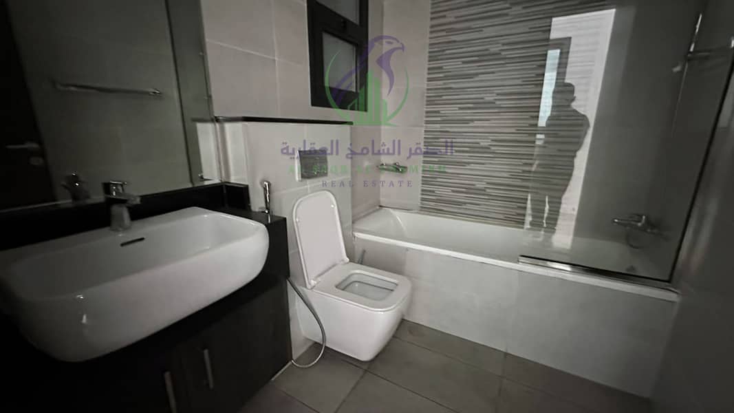 16 apartment-for-rent-1-bedroom-almmzr-alsharqh-bathroom-09. jpg
