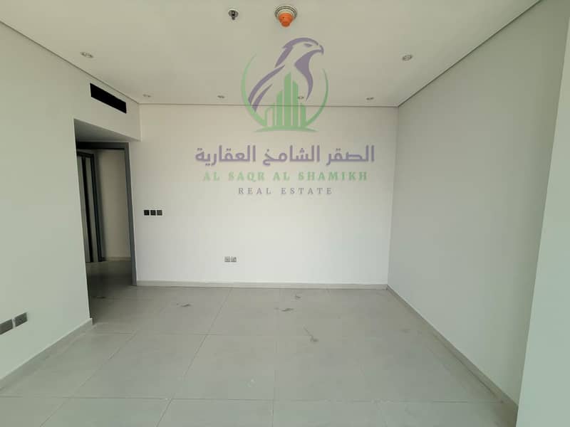 8 WhatsApp Image 2026-10-29 at 17.17. 41 (1). jpeg