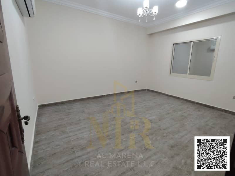 4 WhatsApp Image 2026-10-25 at 2.12. 13 PM (1)-watermark. jpg