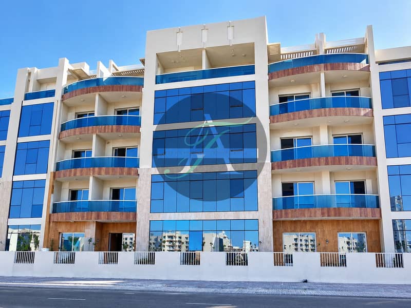 8 Modern Symmetrical Glass Façade. png