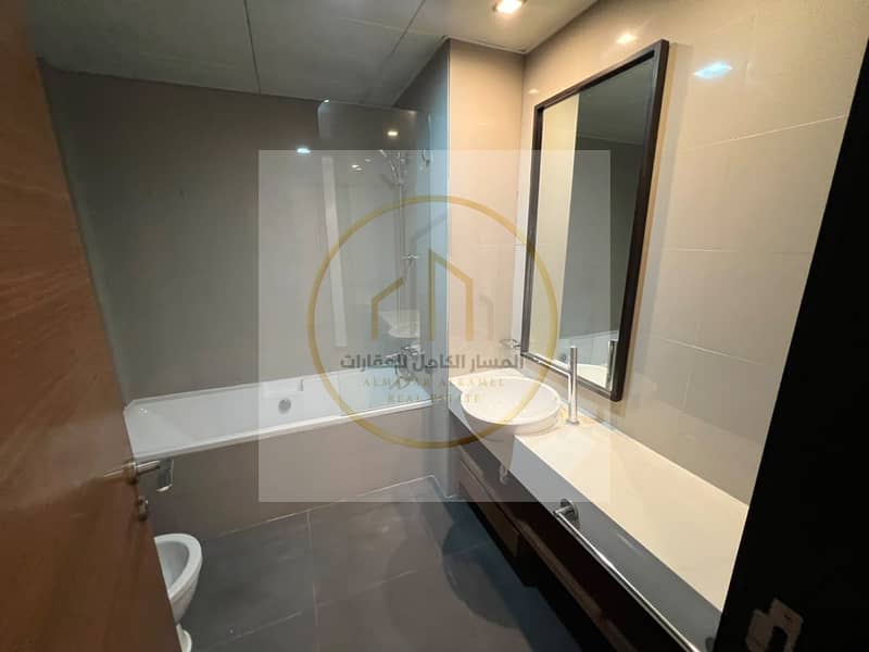 30 WhatsApp Image 2026-10-25 at 7.25. 07 PM. jpeg