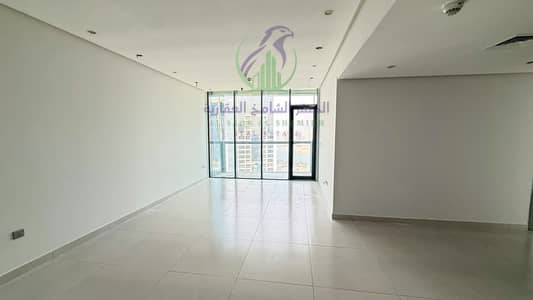 2 Schlafzimmer Wohnung zum Miete in Al Mamzar, Sharjah - apartment-for-rent-2-bedroom-almmzr-alsharqh-living-room-03. jpg
