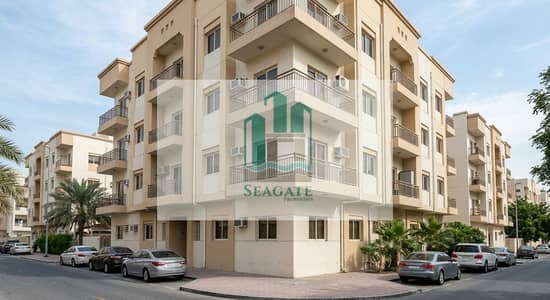 Building para en Venta en Al Alia, Ajman - Gemini_Generated_Image_tcuu2stcuu2stcuu. jpg