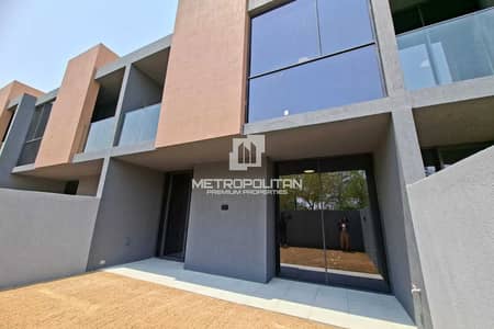 4 habitaciones Townhouse para en Venta en Tilal City, Sharjah - Casa adosada en Tilal City，Masaar，Saro, 4 dormitorios, 2900000 AED - 17032705