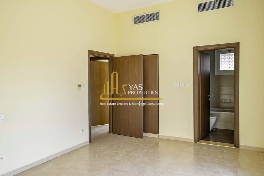11 4 BR TRADITIONAL TH-11. jpg