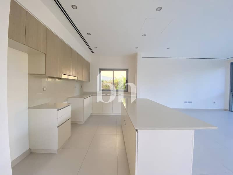 4 images image img
