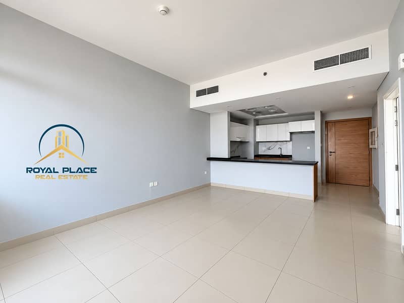 2 Modern Empty Open-Plan Apartment. png