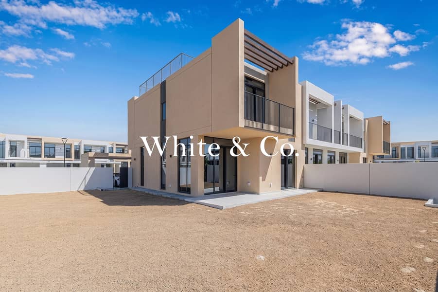 Villa en Dubai South,Emaar South,Expo Golf Villas,Expo Golf Villas 6 (Greenviews 3), 4 dormitorios, 3700000 AED - 17032995 Villa en Dubai South,Emaar South,Expo Golf Villas,Expo Golf Villas 6 (Greenviews 3), 4 dormitorios, 3700000 AED - 17032995