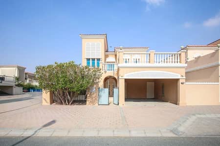 2 Bedroom Villa for Sale in Jumeirah Village Circle (JVC), Dubai - Vacant | Upgraded | Private Pool | Huge Plot
