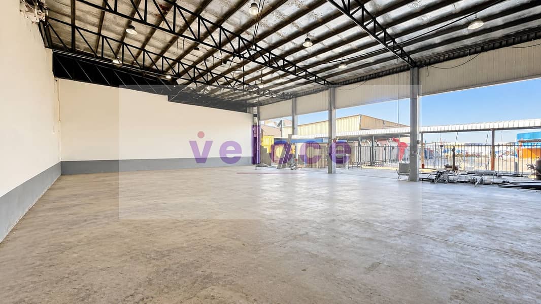 8 Spacious Industrial Warehouse Interior. png