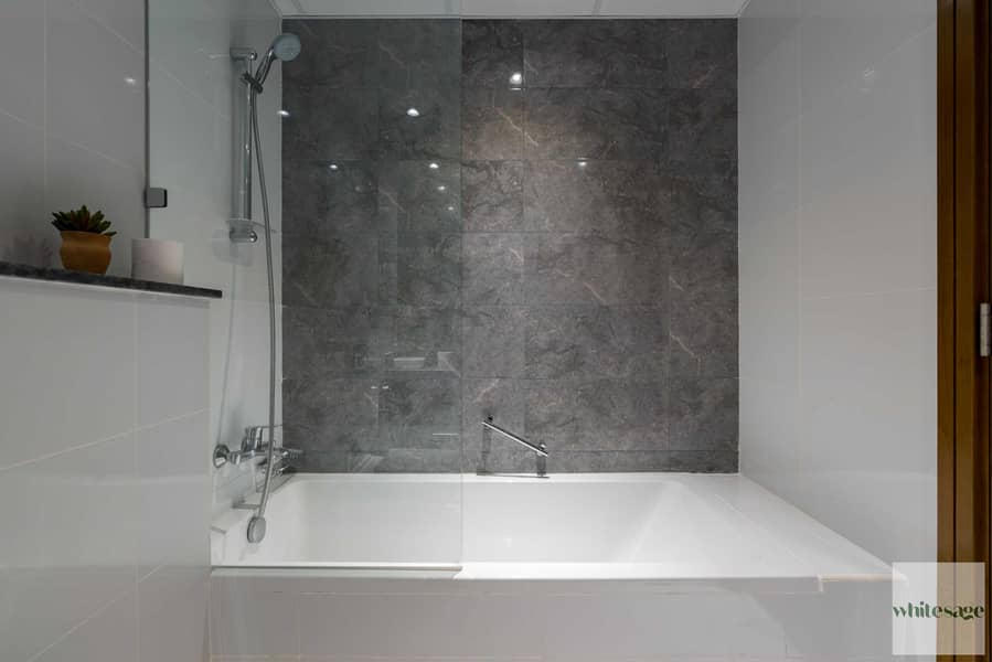 23 R7308183. jpg