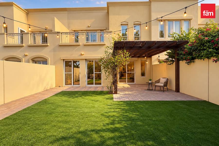 Вилла в Лейкс,Маеен,Маеен 2, 3 cпальни, 280000 AED - 17033780 Вилла в Лейкс,Маеен,Маеен 2, 3 cпальни, 280000 AED - 17033780