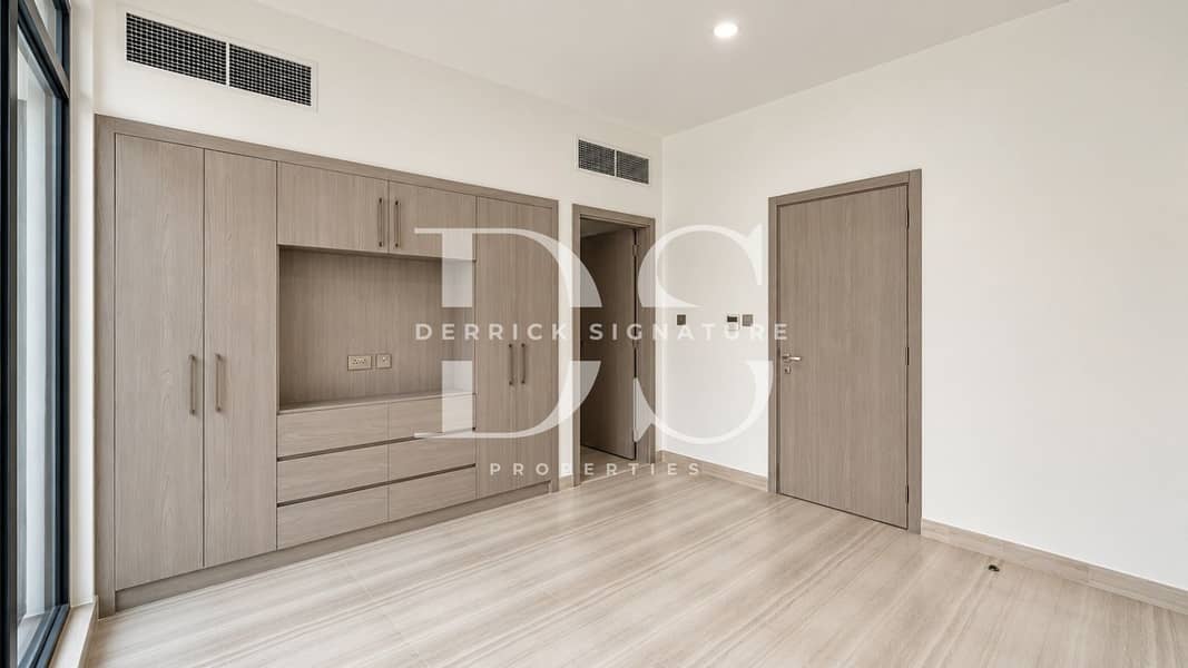 6 Master bedroom. jpeg
