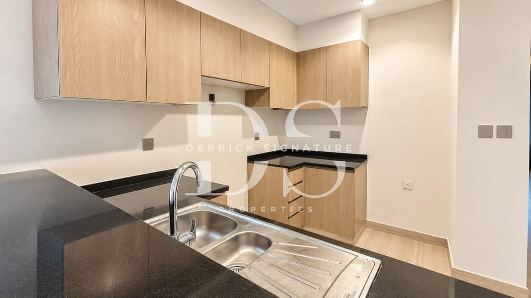 19 Front of kitchen. jpeg