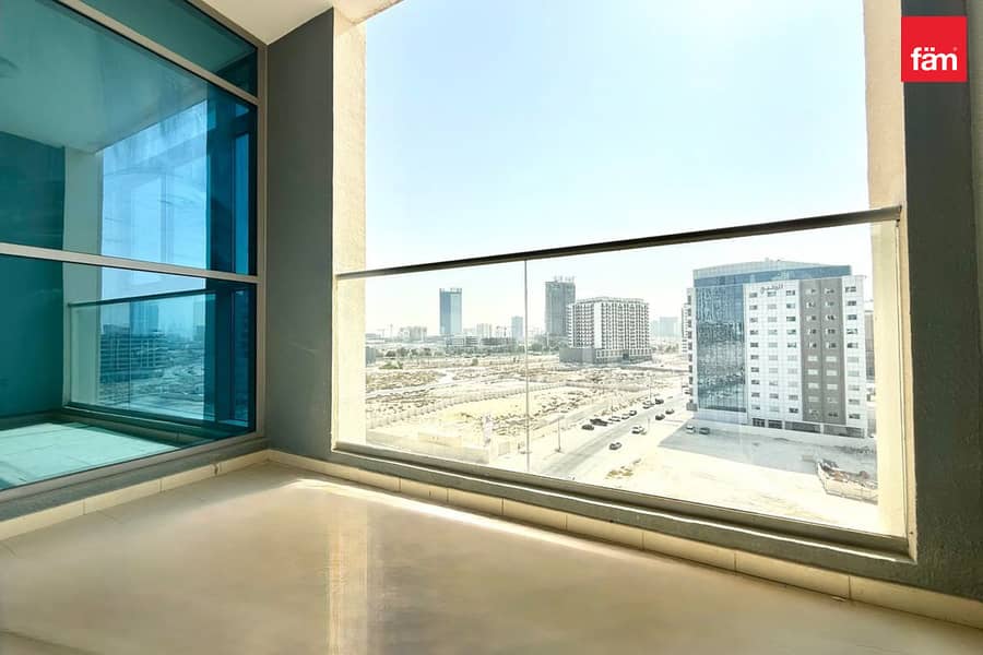 Prime Location | Unfurnished | Vacant