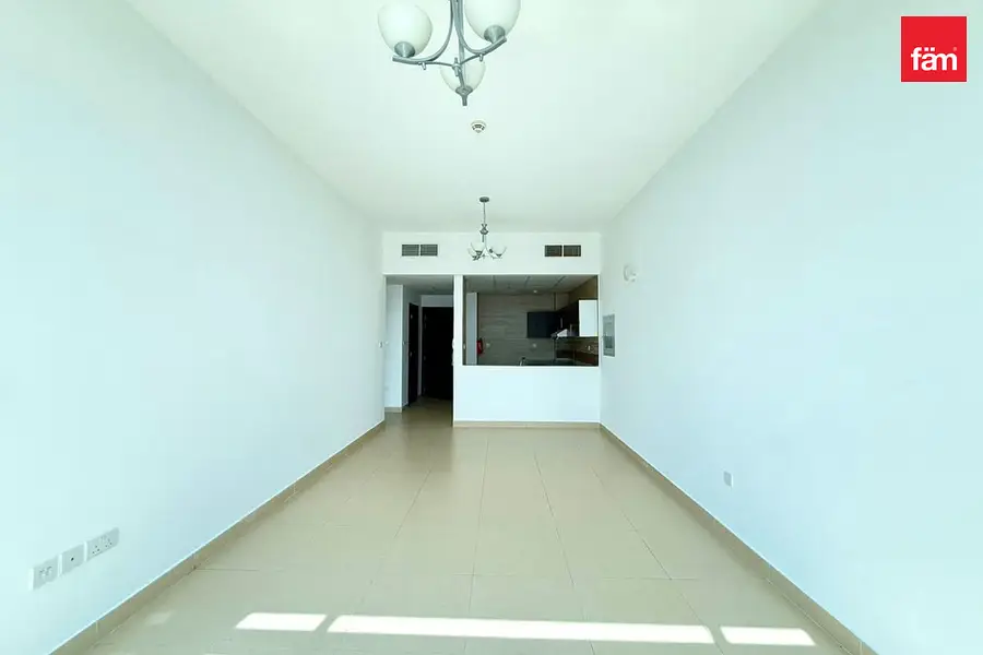 Prime Location | Unfurnished | Vacant